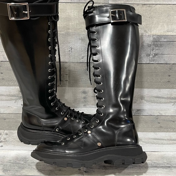 ALEXANDER MCQUEEN Tread Tall Lace-Up Platform Boot - Black - Sz - 11 US / 41 EU - Picture 11 of 13
